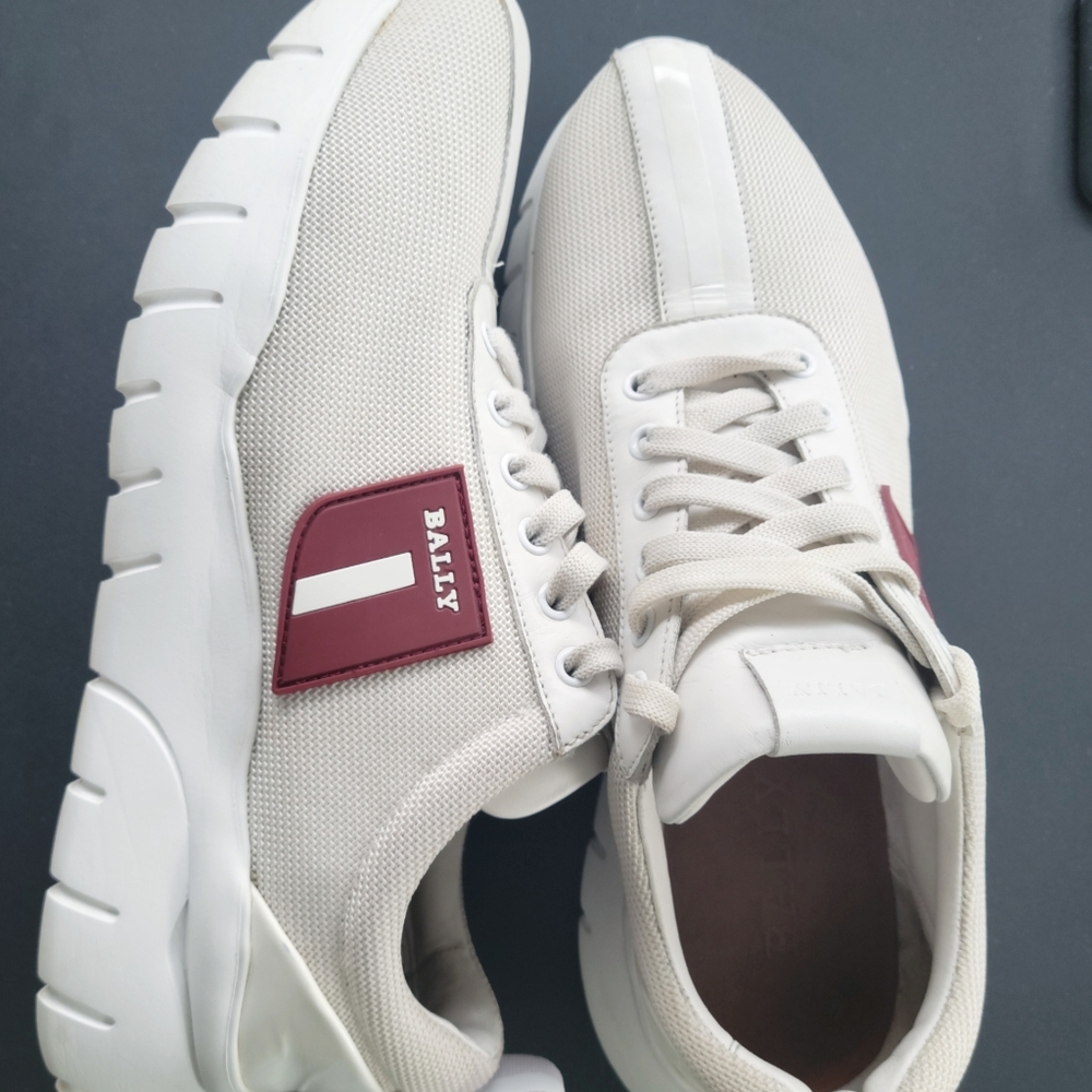 Bally binky trainers